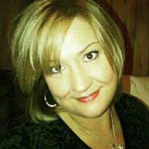 Meet your Posher, Adriane